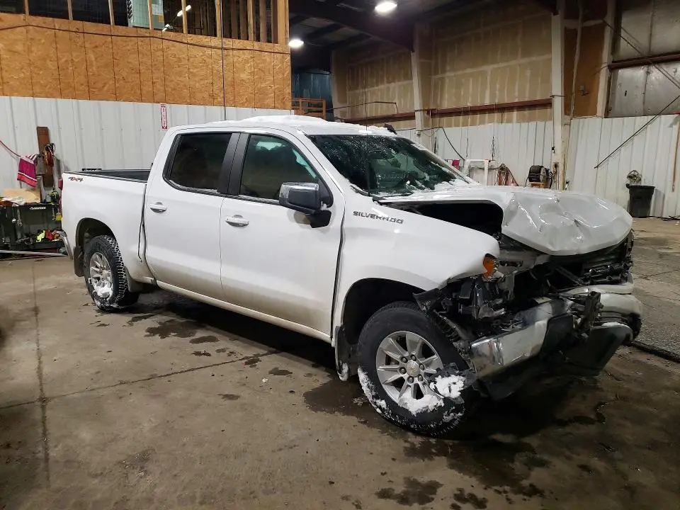 2025 CHEVROLET SILVERADO K1500 LT  