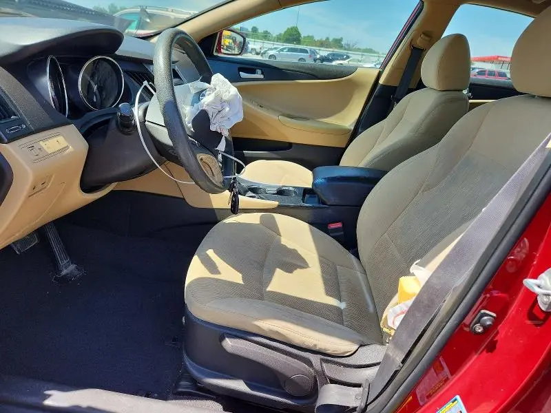 2011 HYUNDAI SONATA GLS  
