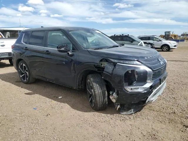 2024 MITSUBISHI OUTLANDER SE  