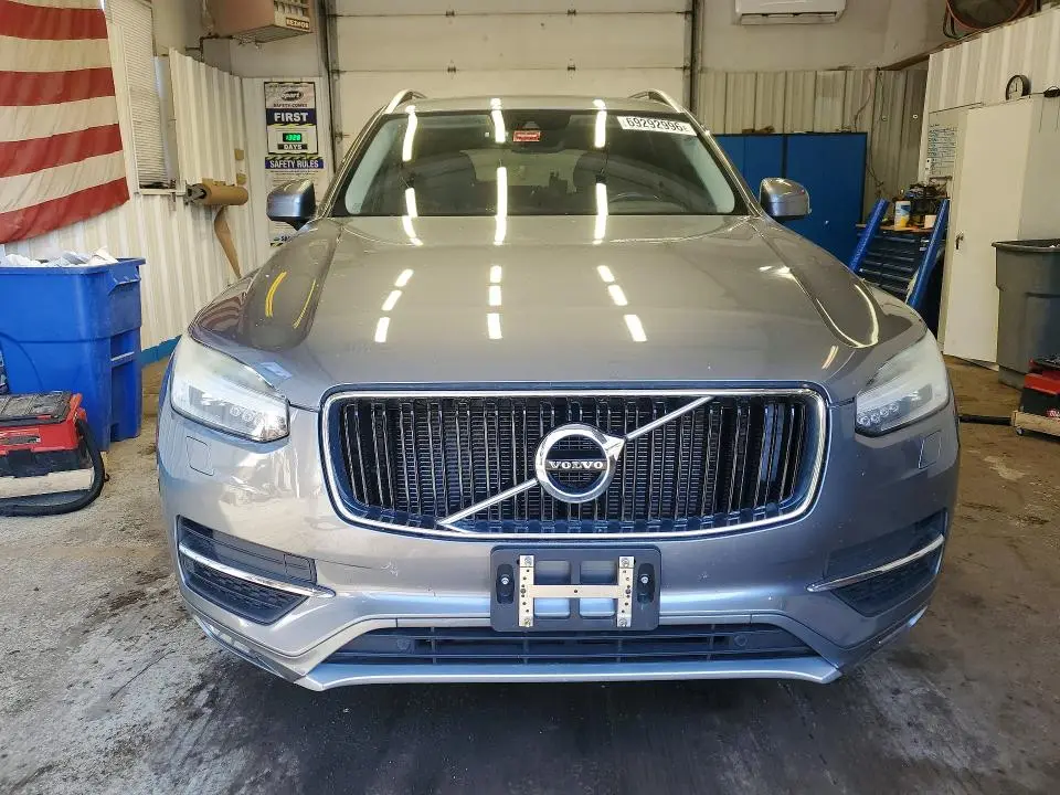 2016 VOLVO XC90 T6  