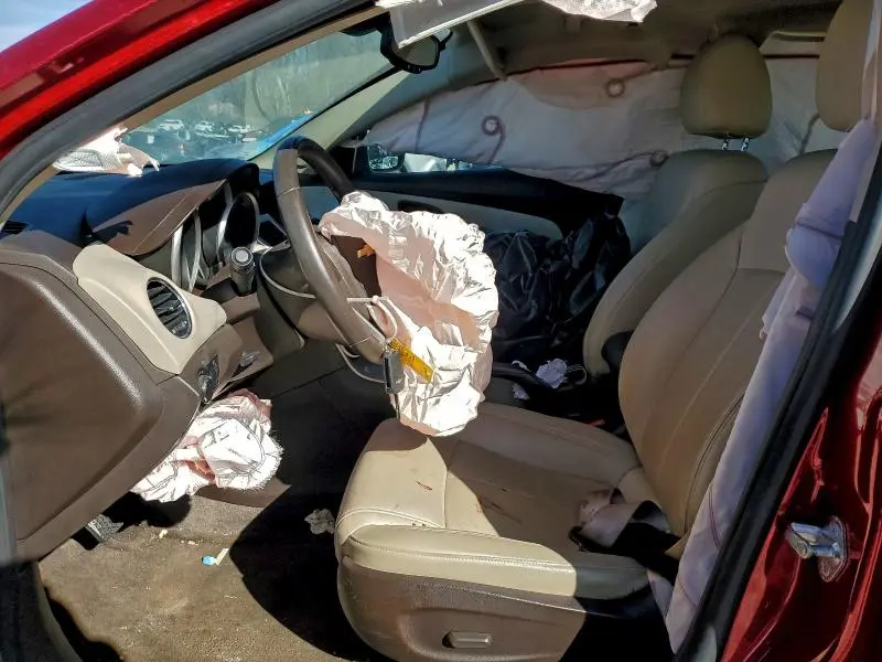 2011 CHEVROLET CRUZE LT  