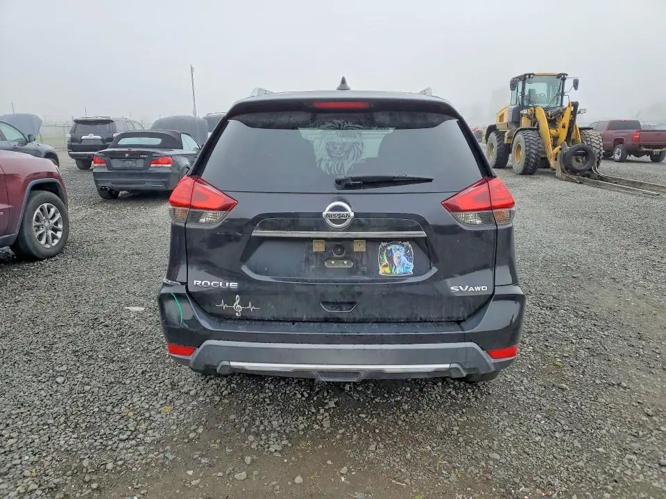 2017 NISSAN ROGUE SV  