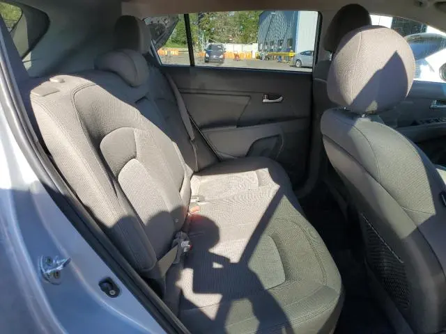 2016 KIA SPORTAGE LX  