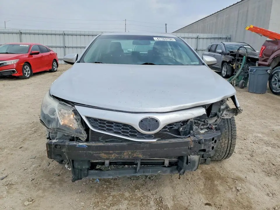 2014 TOYOTA CAMRY SE SPORT  