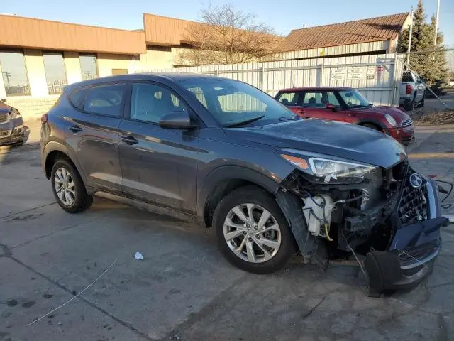 2020 HYUNDAI TUCSON SE  