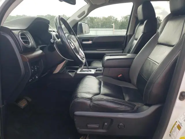 2020 TOYOTA TUNDRA CREWMAX LIMITED  