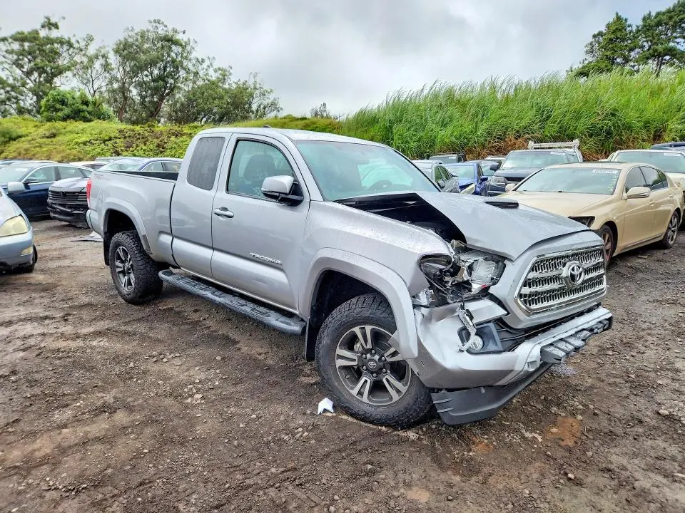 2017 TOYOTA TACOMA TRD SPORT  