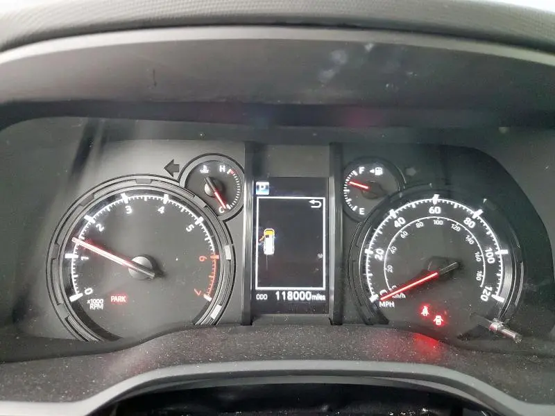 2021 TOYOTA 4RUNNER SR5  