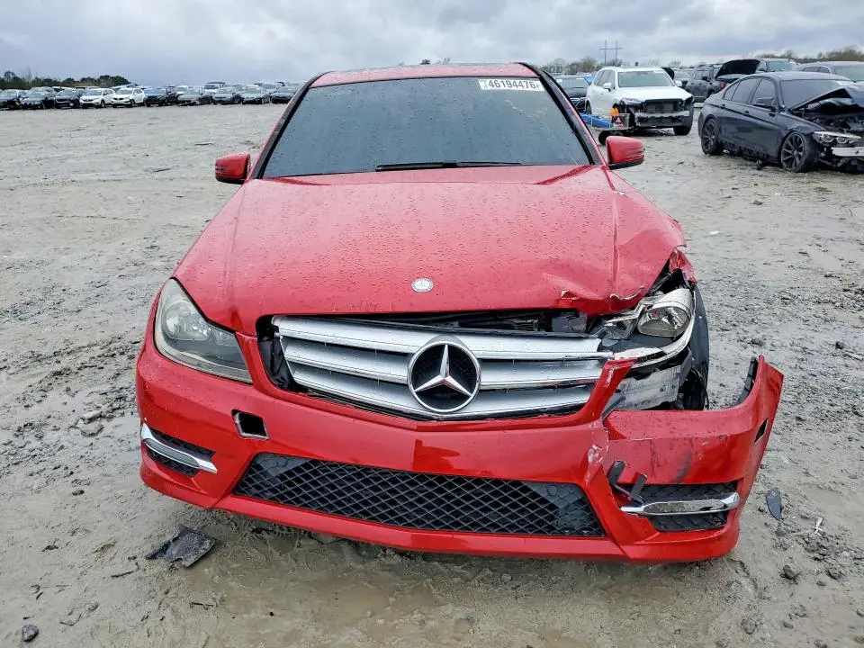 2013 MERCEDES-BENZ C   