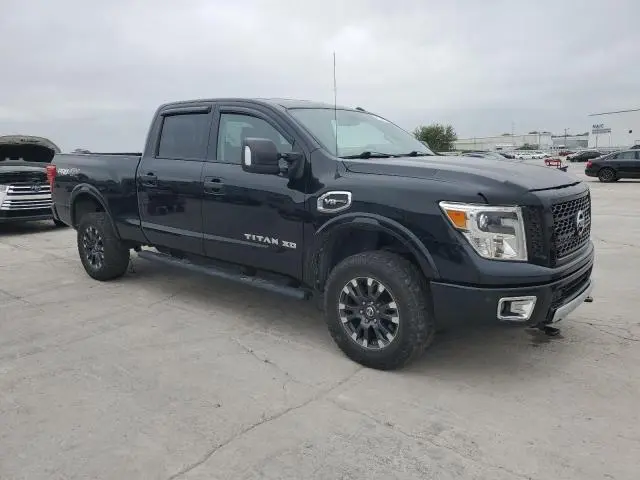 2018 NISSAN TITAN XD SL  