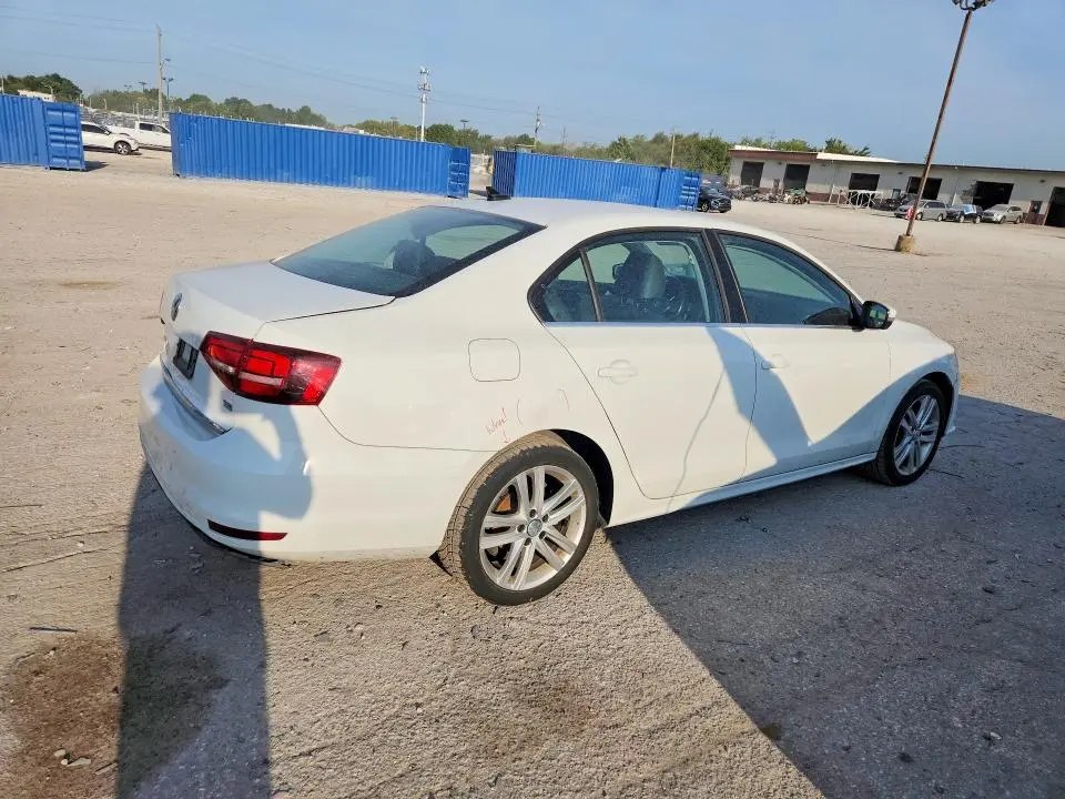 2017 VOLKSWAGEN JETTA SEL  