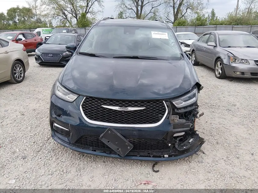 2021 CHRYSLER PACIFICA TOURING L