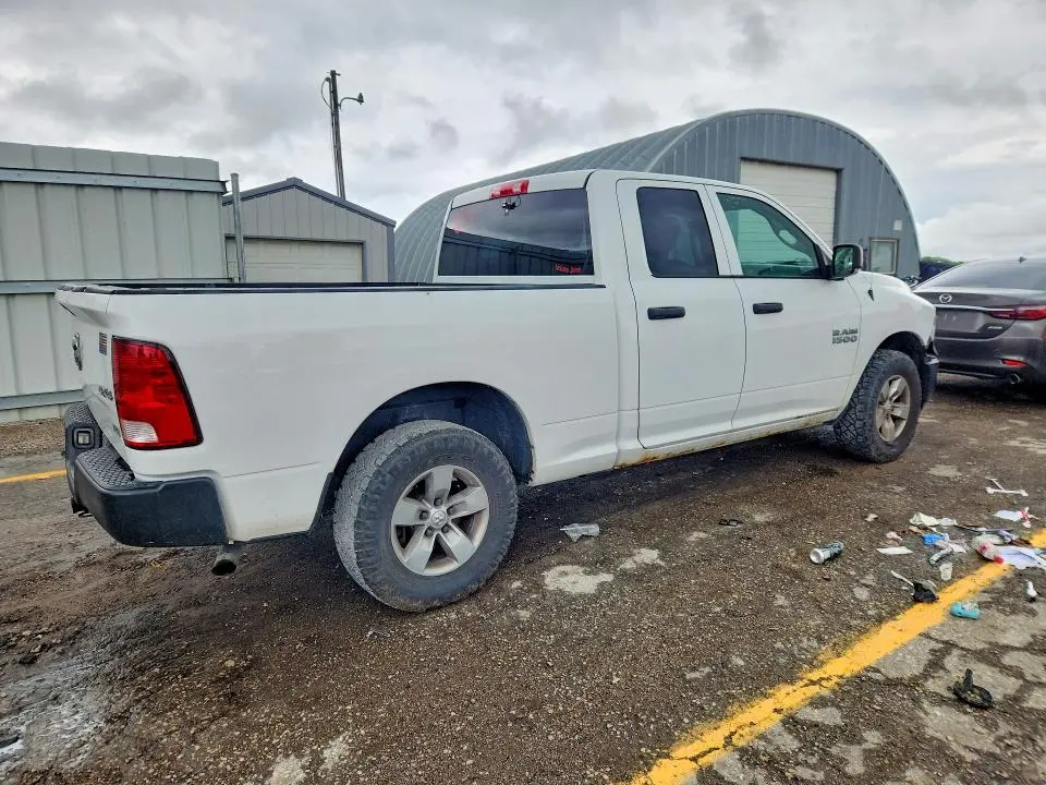 2016 RAM 1500 ST  