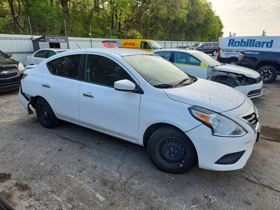 2017 NISSAN VERSA 1.6 SV  