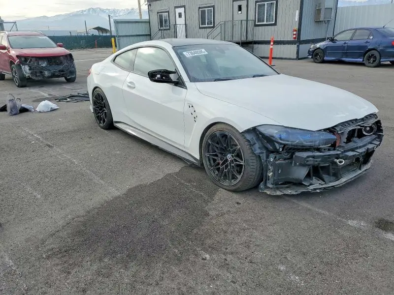 2022 BMW M4 COMPETITION  