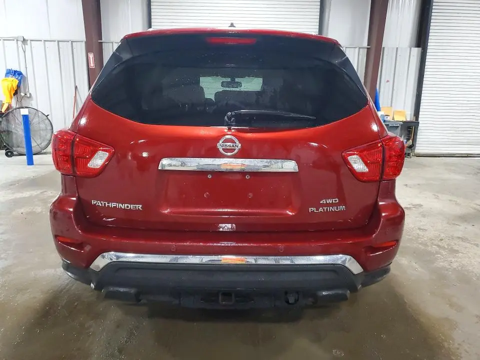 2018 NISSAN PATHFINDER PLATINUM  