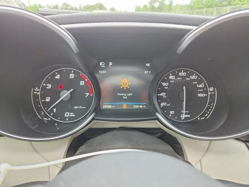 2018 ALFA ROMEO GIULIA Q4  