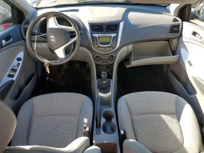 2012 HYUNDAI ACCENT GLS  