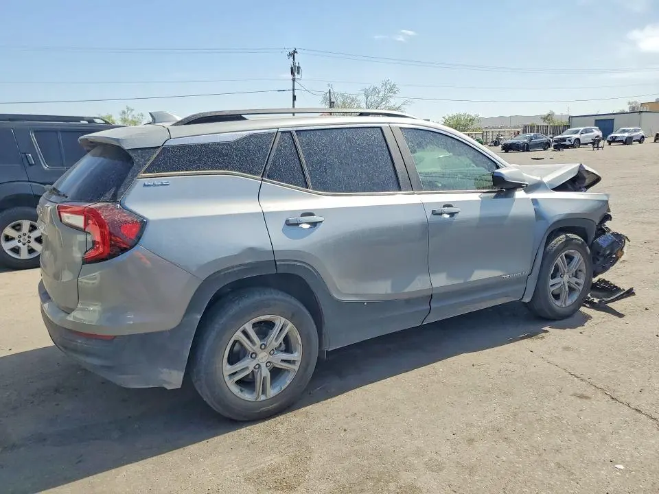 2023 GMC TERRAIN   