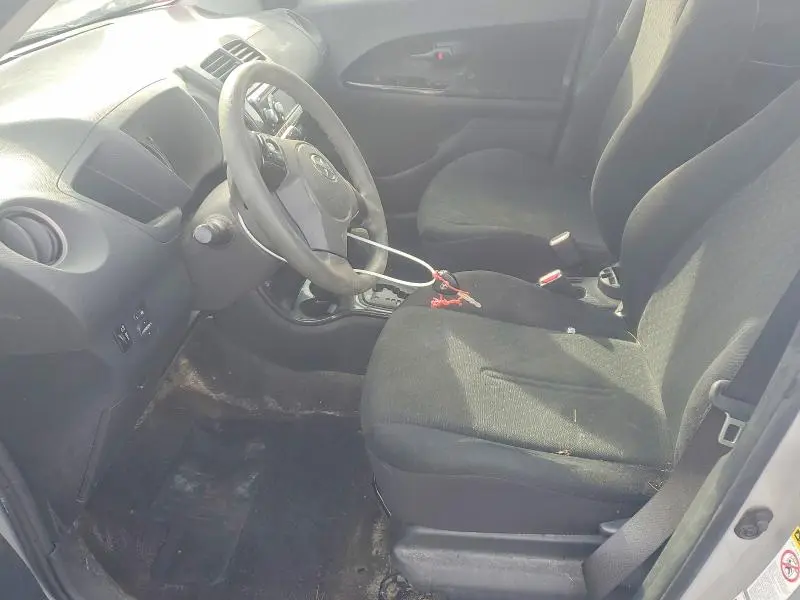 2010 TOYOTA SCION XD   