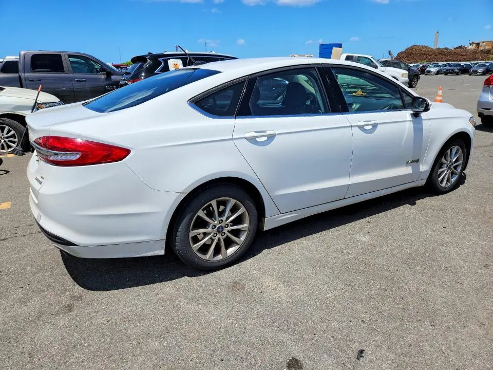 2017 FORD FUSION SE HYBRID  