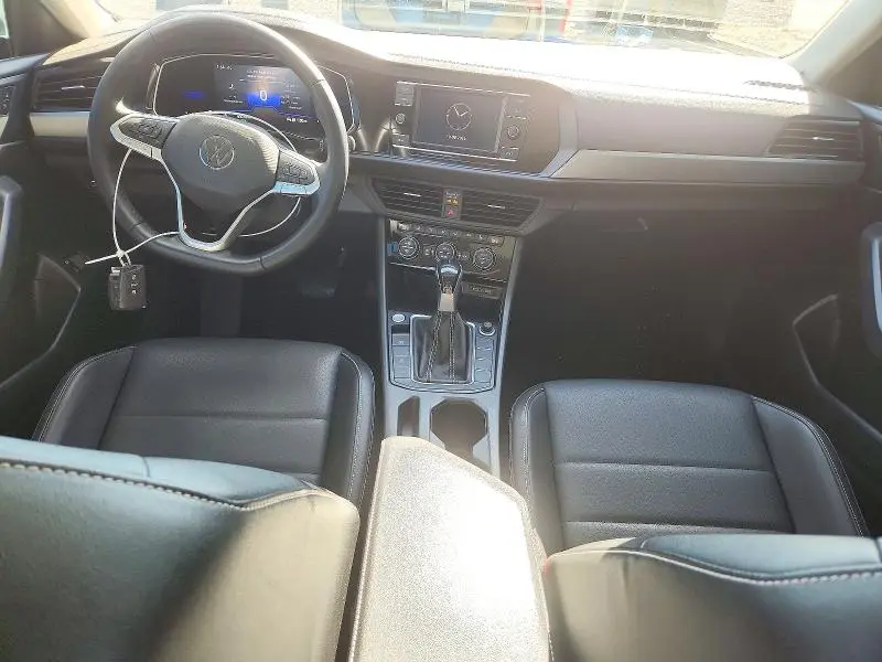 2022 VOLKSWAGEN JETTA SE  