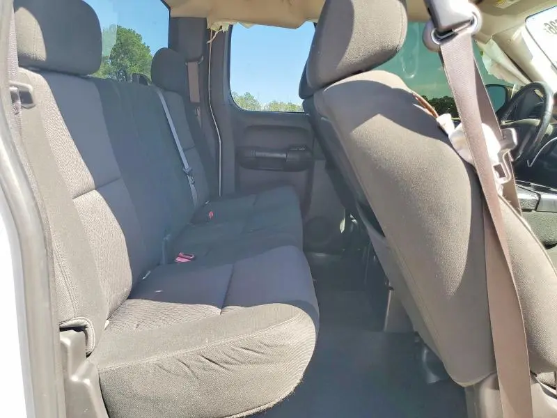 2013 CHEVROLET SILVERADO C1500 LT  