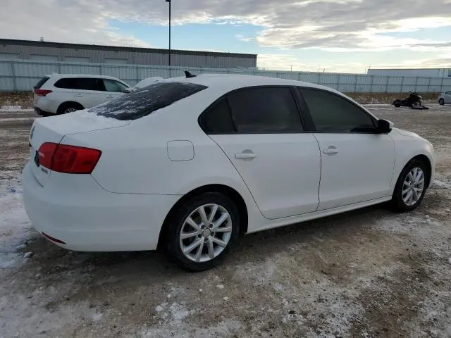 2011 VOLKSWAGEN JETTA SE  