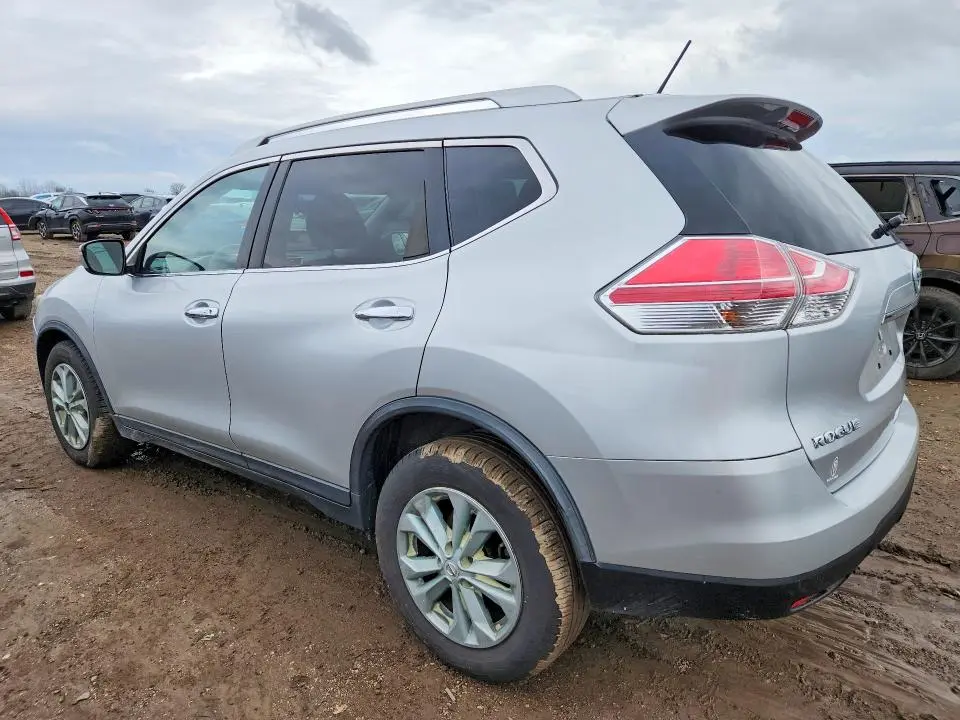 2015 NISSAN ROGUE SV  