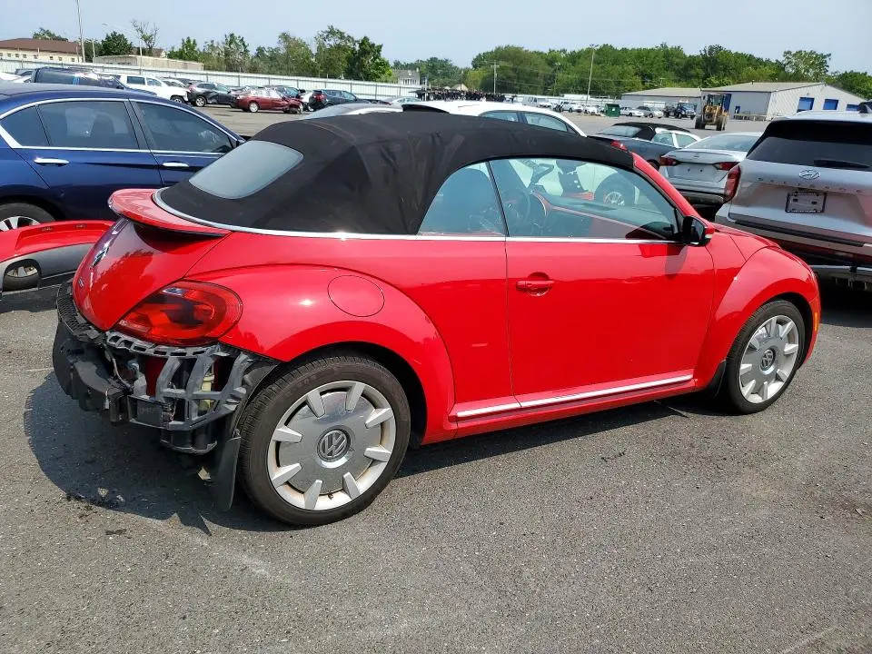 2016 VOLKSWAGEN BEETLE S/SE  