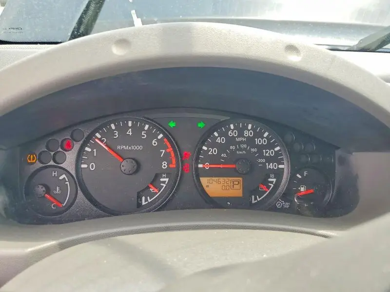 2013 NISSAN FRONTIER S  