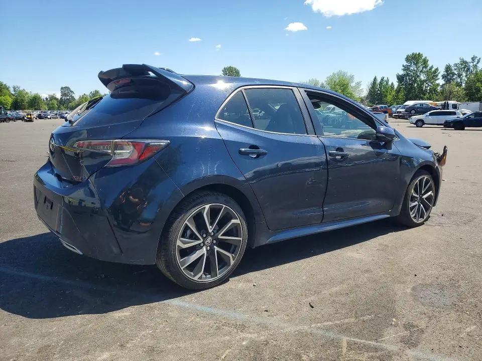 2020 TOYOTA COROLLA XSE  