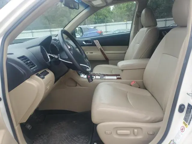 2013 TOYOTA HIGHLANDER LIMITED  