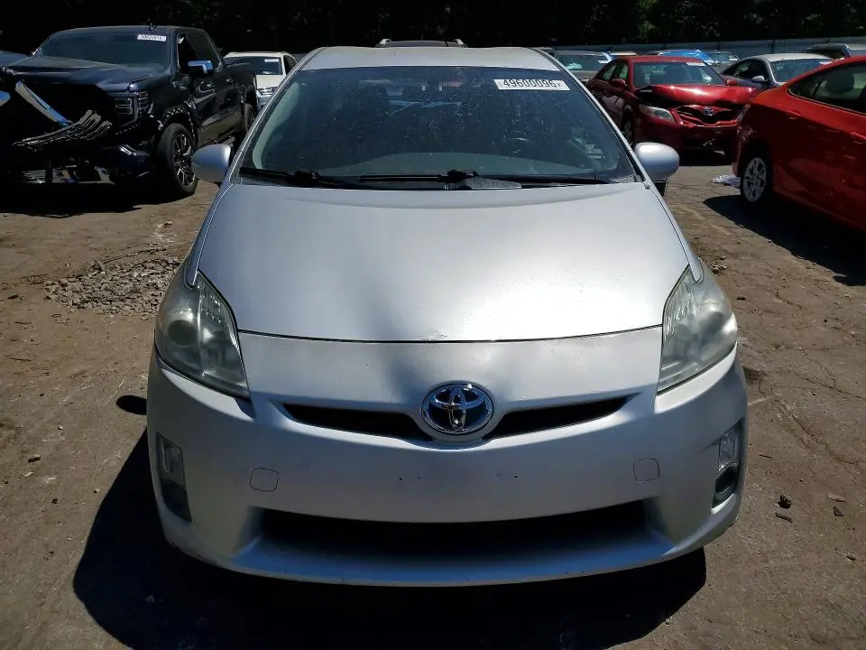 2010 TOYOTA PRIUS III  