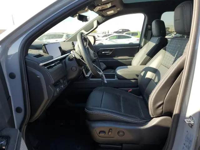 2024 GMC SIERRA DENALI  
