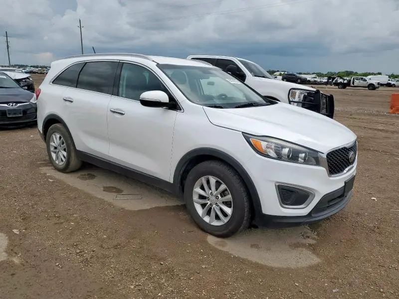 2018 KIA SORENTO LX  