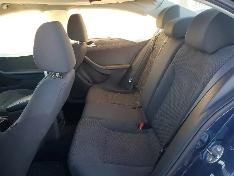 2013 VOLKSWAGEN JETTA BASE  