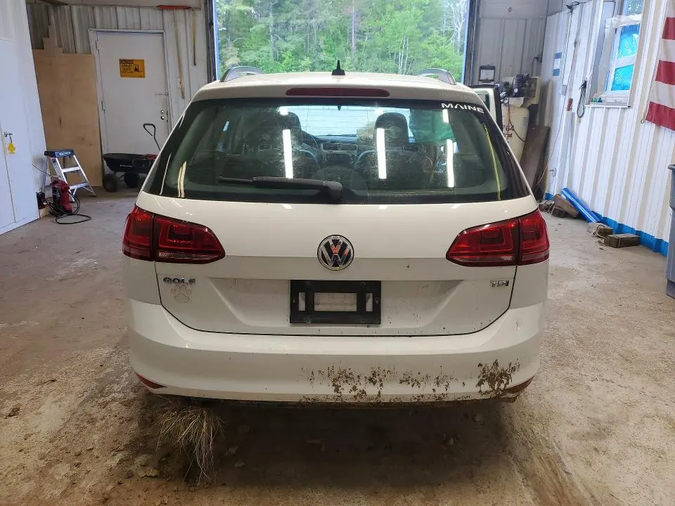 2015 VOLKSWAGEN GOLF   