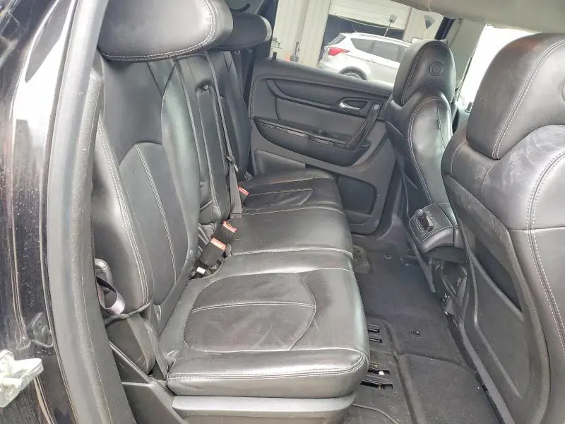 2014 GMC ACADIA SLT-1  