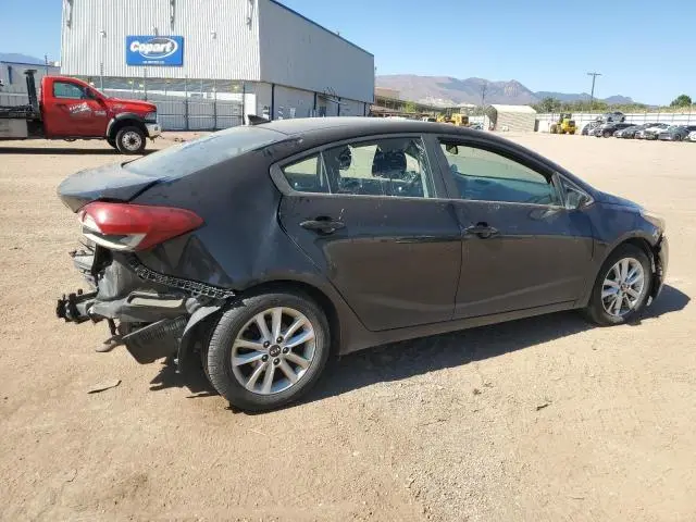 2017 KIA FORTE LX  