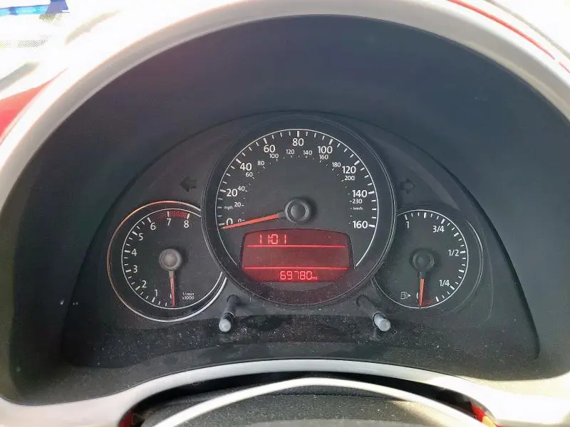 2012 VOLKSWAGEN BEETLE