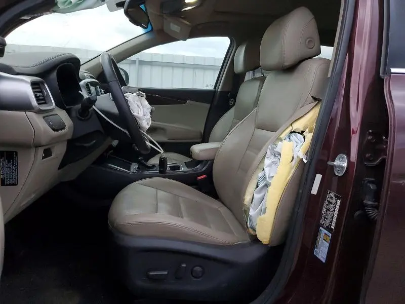 2017 KIA SORENTO LX  