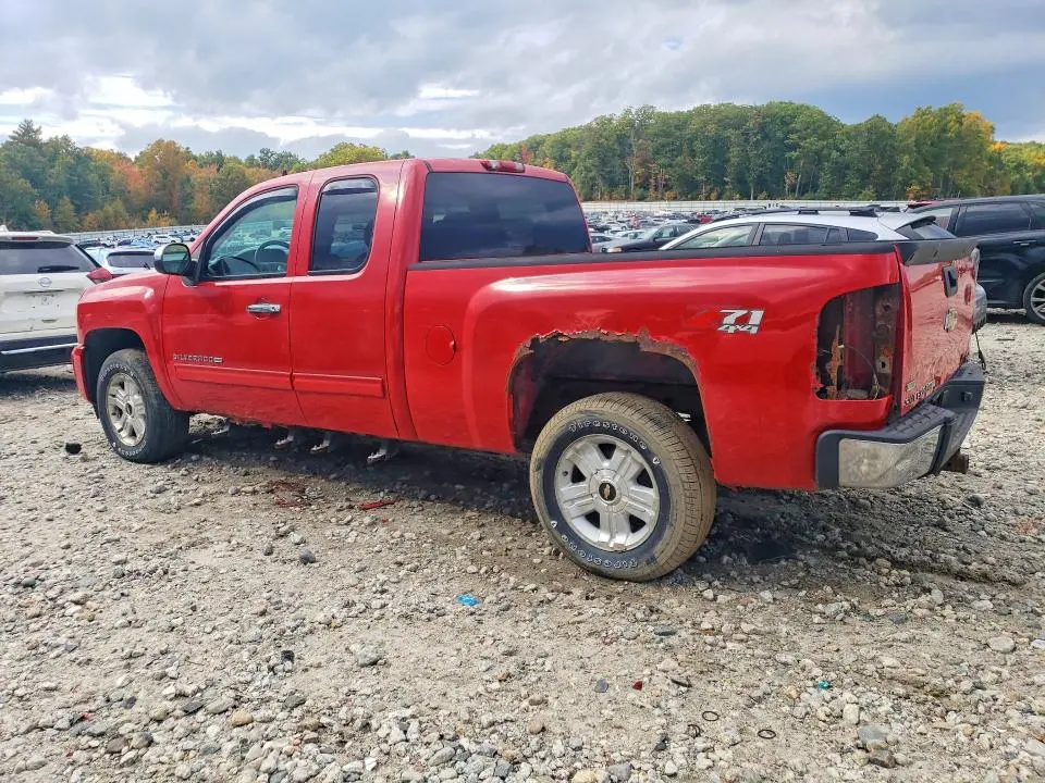 2011 CHEVROLET SILVERADO K1500 LT  