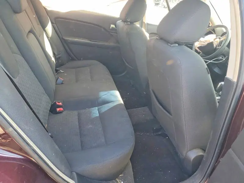 2011 FORD FUSION SE  