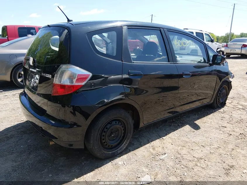 2013 HONDA FIT  