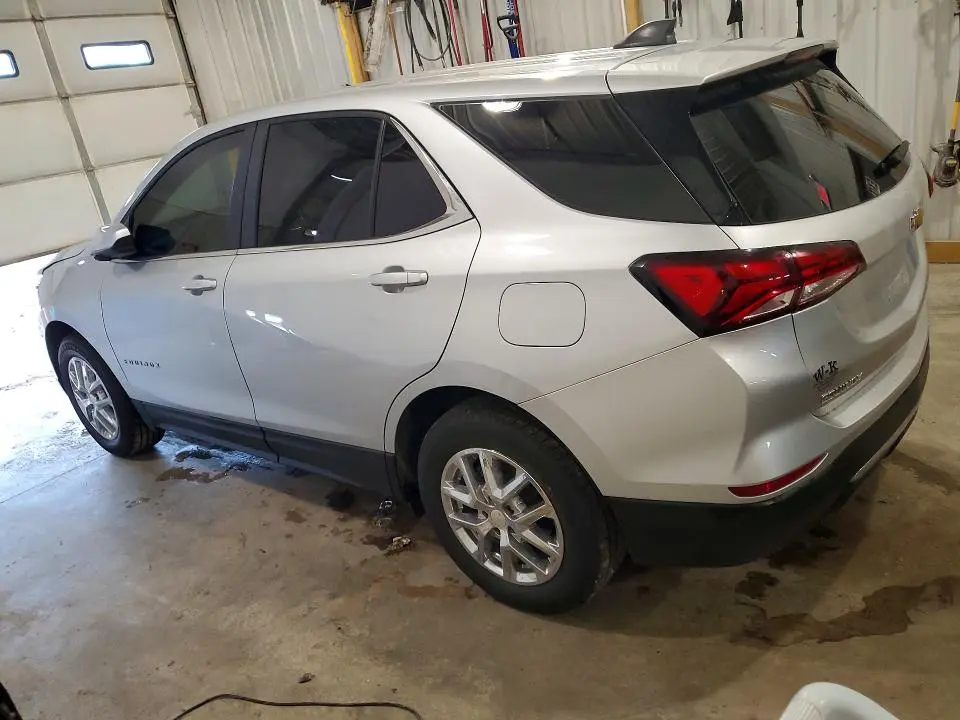 2022 CHEVROLET EQUINOX LT  