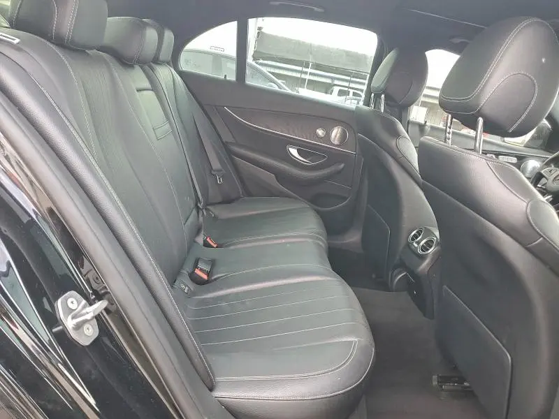 2017 MERCEDES-BENZ E 300  