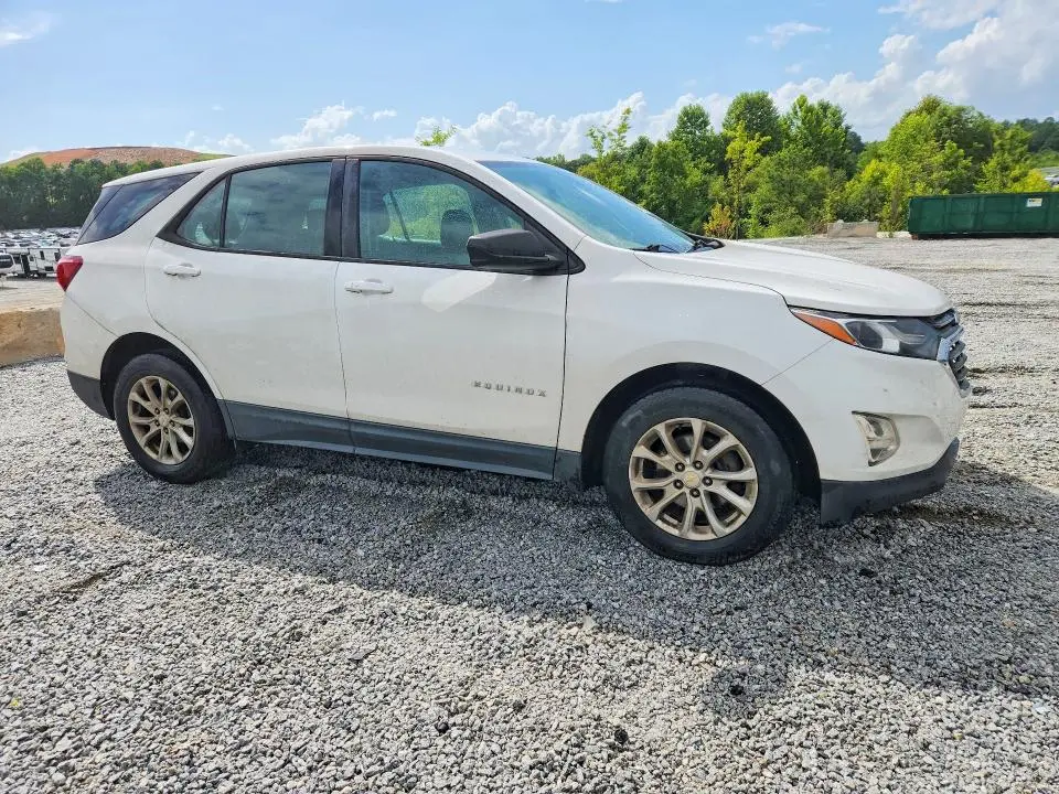 2018 CHEVROLET EQUINOX LS  