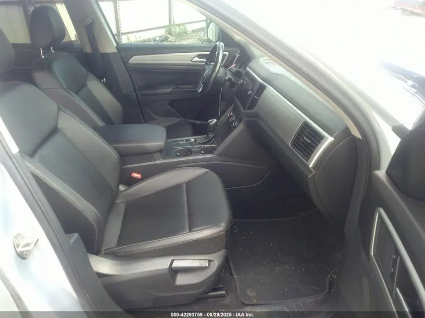 2018 VOLKSWAGEN ATLAS 3.6L V6 SE