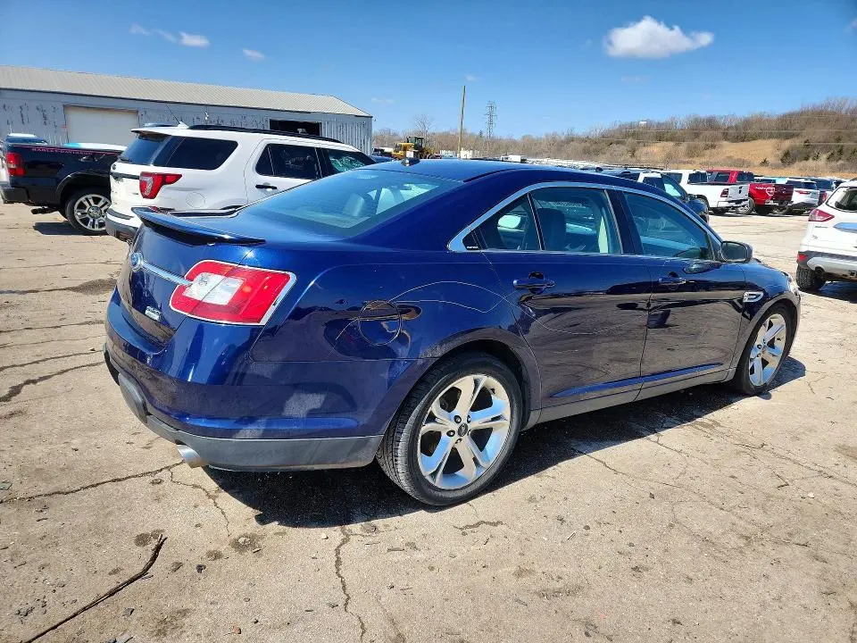 2011 FORD TAURUS SHO  